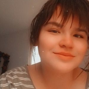 Meet your Posher, Katelyn